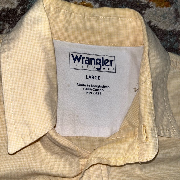 Wrangler mens short sleeve button up shirt size L pale yellow - Picture 6 of 6